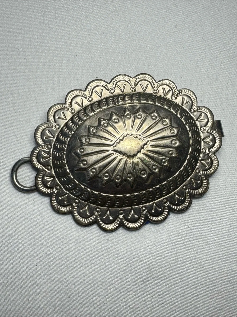 Vintage Silver Tone Southwestern Scalloped Oval Concho Belt Link Hardware Patina